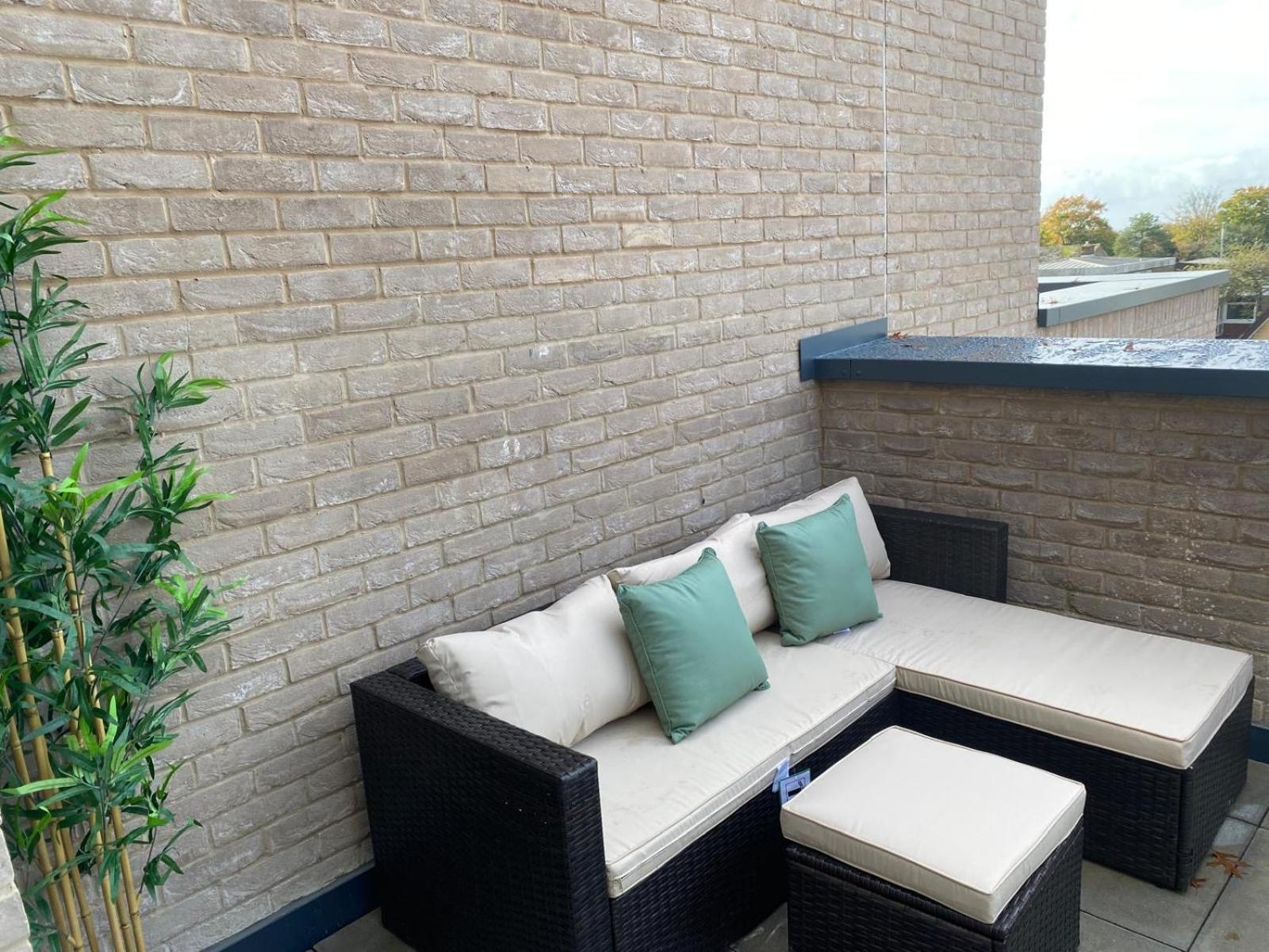 Comfortable Double Room & Single Room In Vibrant Hatfield Neighbourhood Exteriör bild