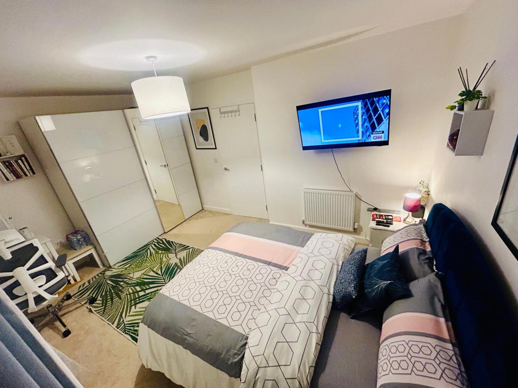 Comfortable Double Room & Single Room In Vibrant Hatfield Neighbourhood Exteriör bild